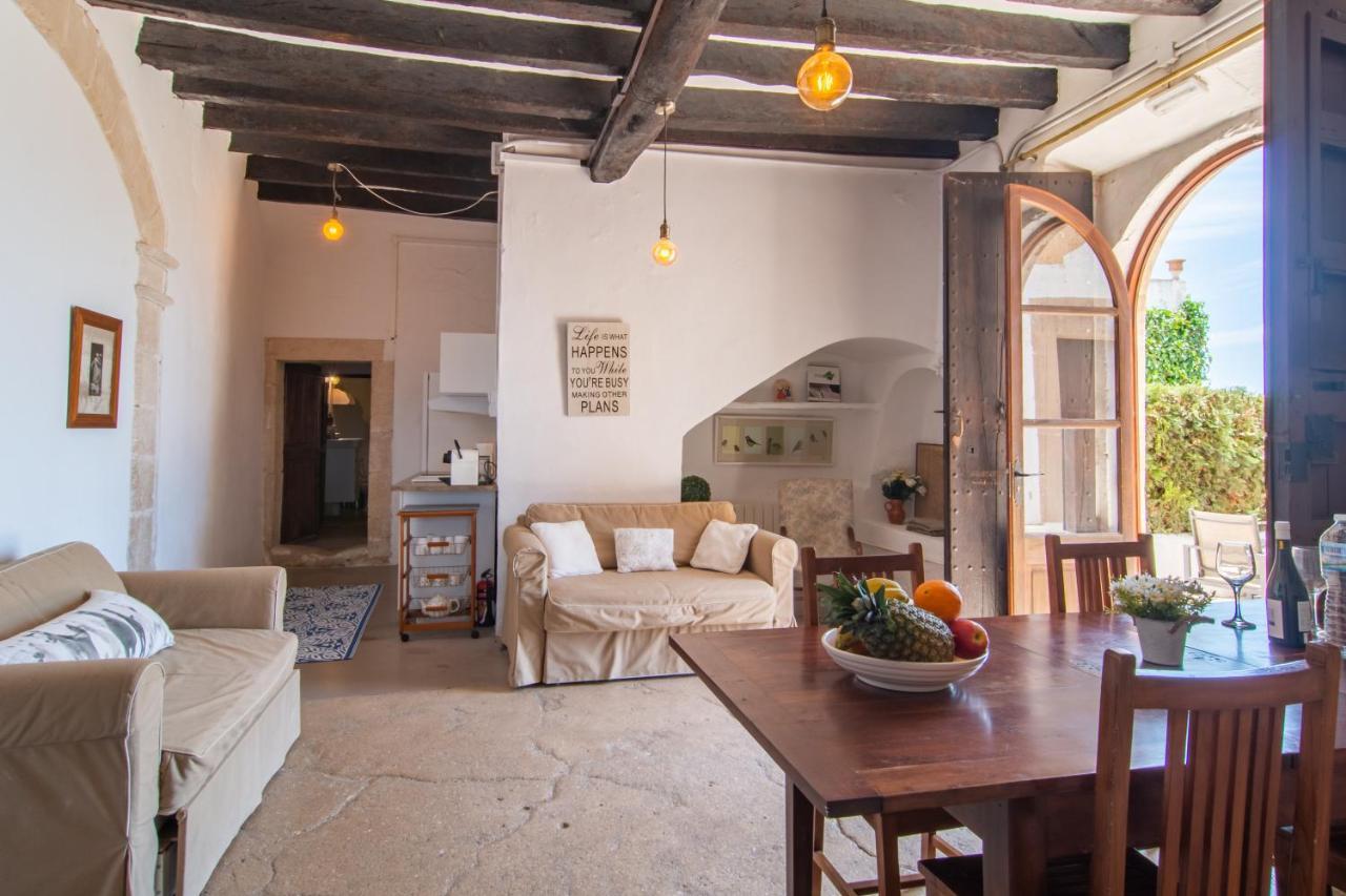 Finca Agroturismo Es Pujol Santanyi Exterior photo