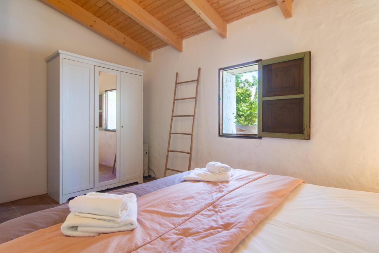 Finca Agroturismo Es Pujol Santanyi Exterior photo